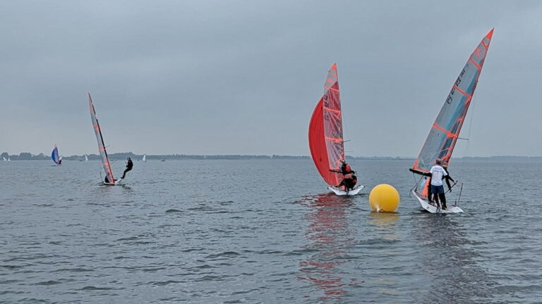 Greifswalder Boddenpokal 2024 · Aller Anfang ist wellig